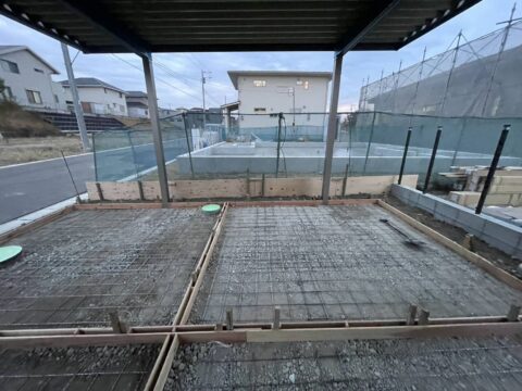 駐車場とアプローチのコンクリート洗い出し工事